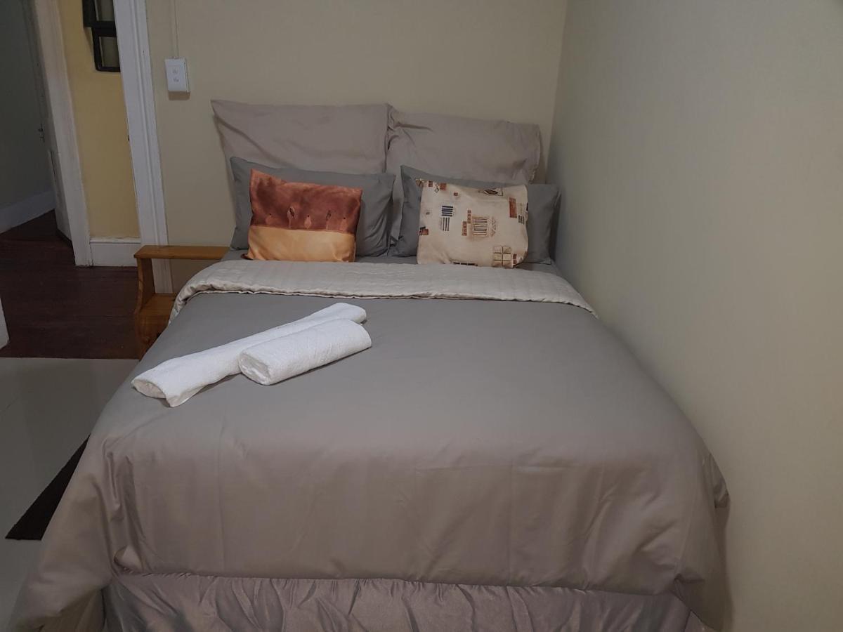Bed & Breakfast Helpful 2*
